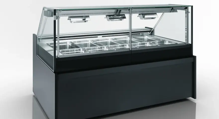 Vitrine réfrigérée avec plusieurs bacs en inox, idéale pour maintenir la température bain marie des aliments.